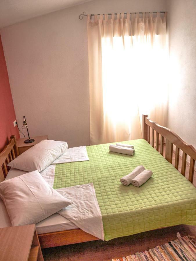 Apartment Pletikosic Kaštela Eksteriør bilde
